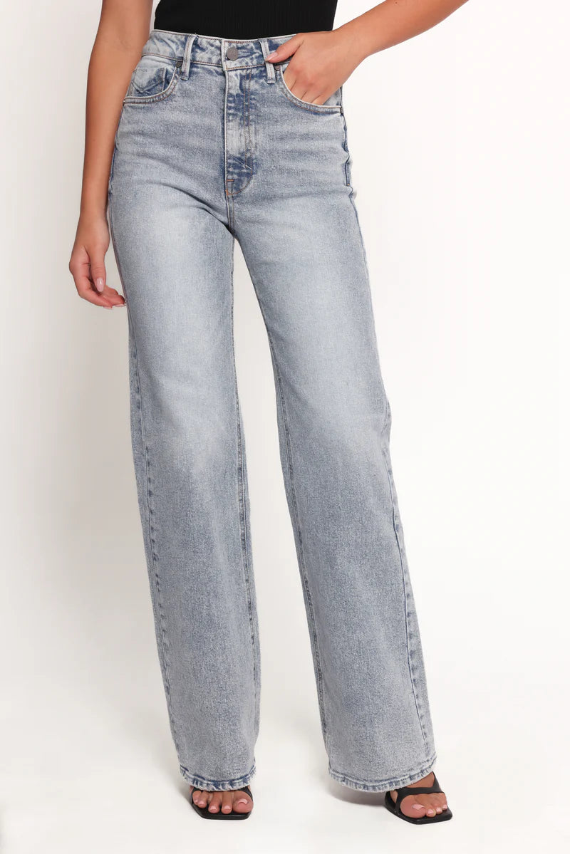 Wide leg jean